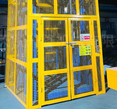 湘东货梯可以安装在室外吗